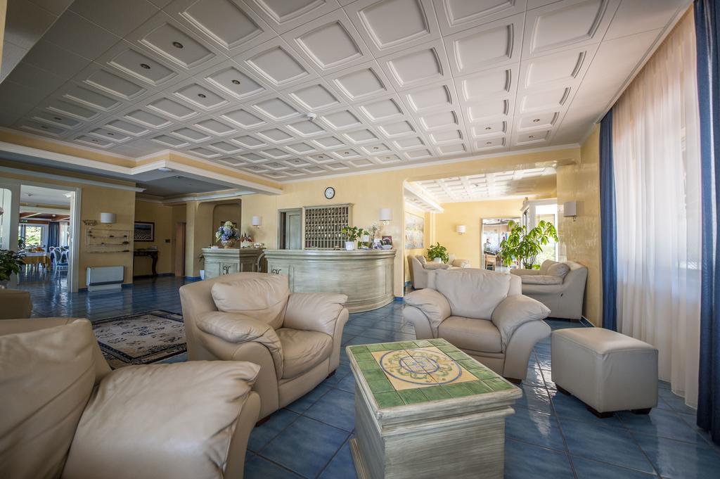 Hotel Murano Rossano Buitenkant foto