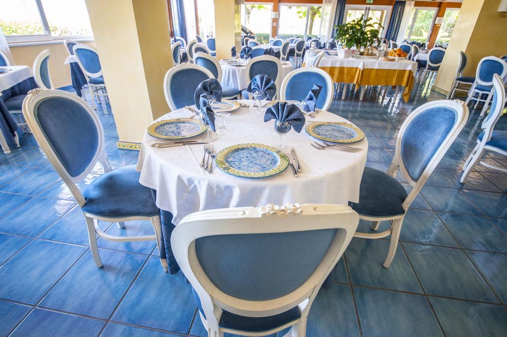 Hotel Murano Rossano Buitenkant foto