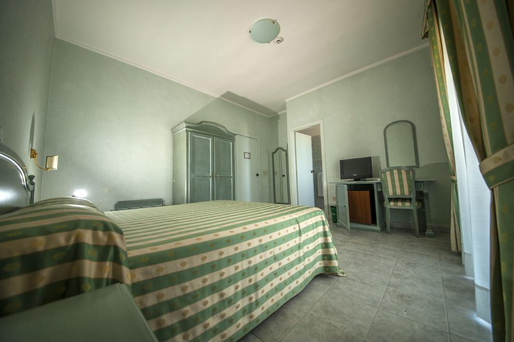 Hotel Murano Rossano Kamer foto